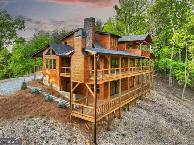 291 Pine Pass Circle, Mineral Bluff, GA 30559