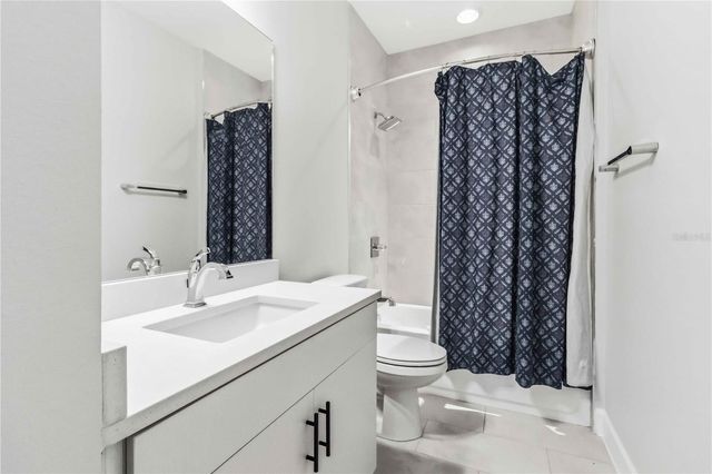 1332 W GRAY STREET 5, Tampa, FL 33606