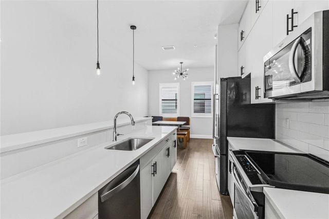 1332 W GRAY STREET 5, Tampa, FL 33606