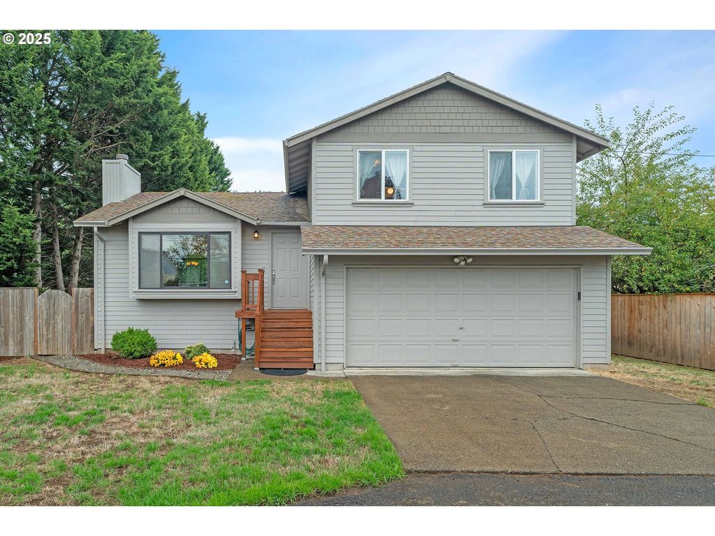 9913 Se STEELE St, Portland, OR 97266