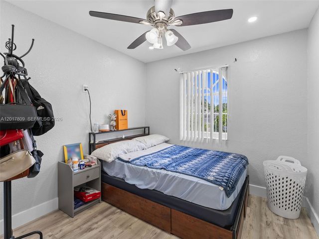 6432 Perry Street, Hollywood, FL 33024