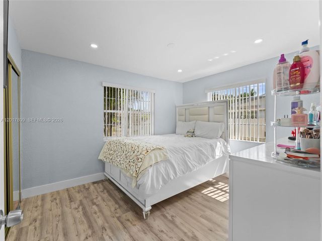 6432 Perry Street, Hollywood, FL 33024