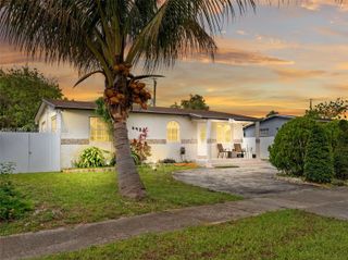 6432 Perry Street, Hollywood, FL 33024