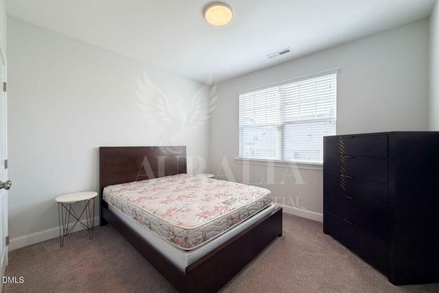 1306 Farm Pond Trail, Durham, NC 27703