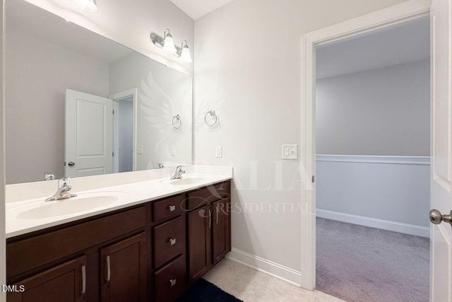 1306 Farm Pond Trail, Durham, NC 27703