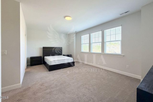 1306 Farm Pond Trail, Durham, NC 27703