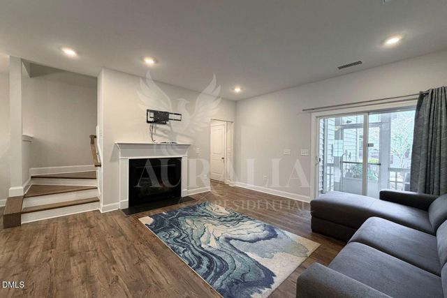 1306 Farm Pond Trail, Durham, NC 27703