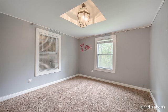 1559 Laughlin Drive, Grand Rapids, MI 49504