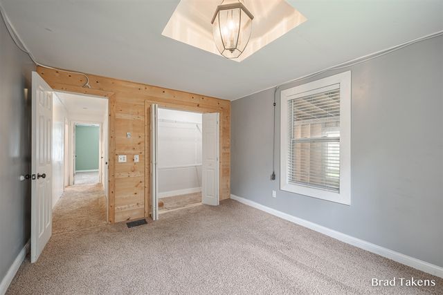 1559 Laughlin Drive, Grand Rapids, MI 49504