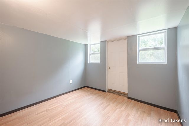 1559 Laughlin Drive, Grand Rapids, MI 49504