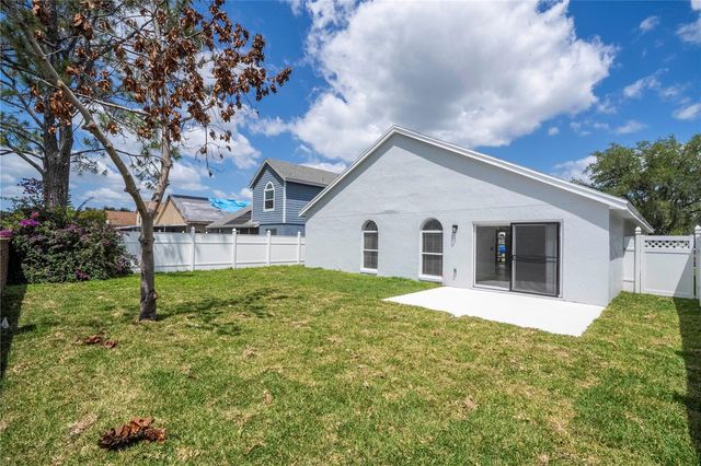2218 NEWT STREET, Orlando, FL 32837