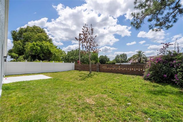 2218 NEWT STREET, Orlando, FL 32837