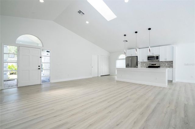 2218 NEWT STREET, Orlando, FL 32837