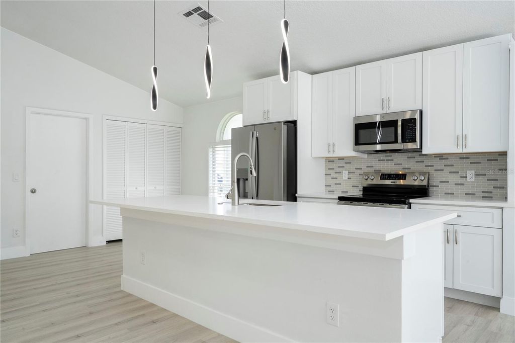 Image 12 of property listing at 2218 NEWT STREET, Orlando, FL 32837