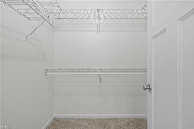 8118 Ships Crossing RD, Norfolk, VA 23518