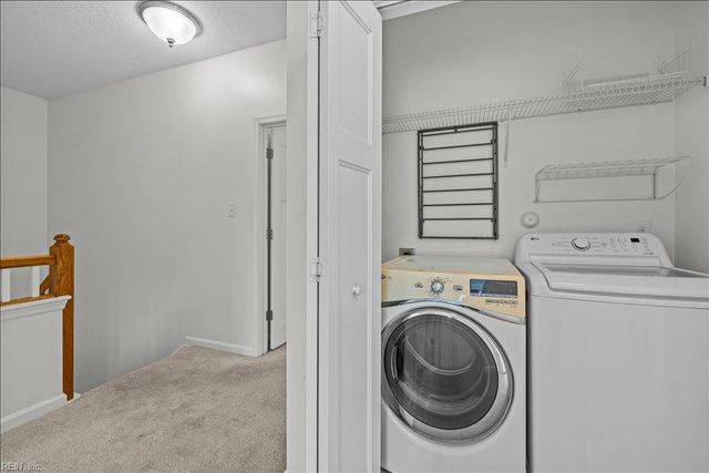 8118 Ships Crossing RD, Norfolk, VA 23518