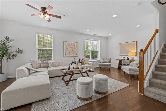 8118 Ships Crossing RD, Norfolk, VA 23518