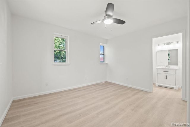 34 Cross Street 1, Auburn Hills, MI 48326