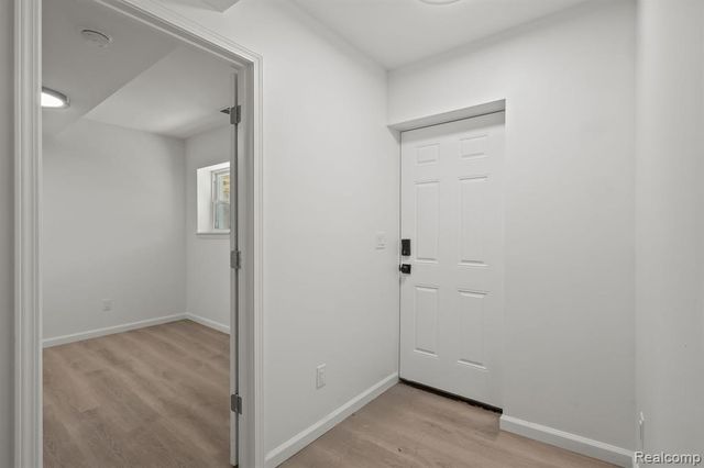 34 Cross Street 1, Auburn Hills, MI 48326