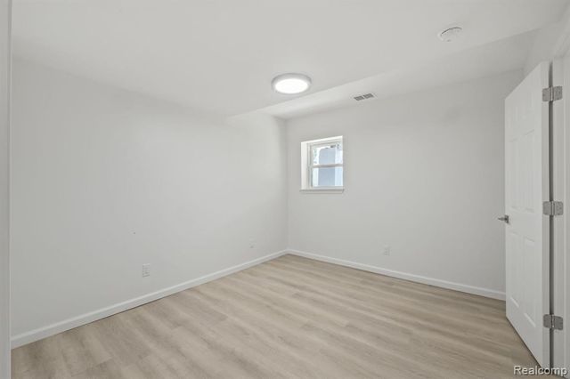 34 Cross Street 1, Auburn Hills, MI 48326