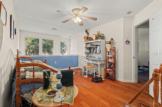 16318 PARKSTONE PALMS COURT, Tampa, FL 33647