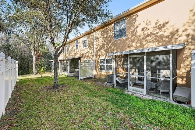 16318 PARKSTONE PALMS COURT, Tampa, FL 33647