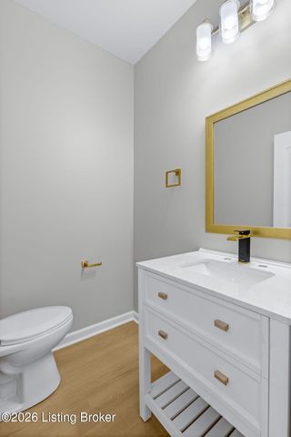 7726 Cottage Cove Way, Louisville, KY 40214