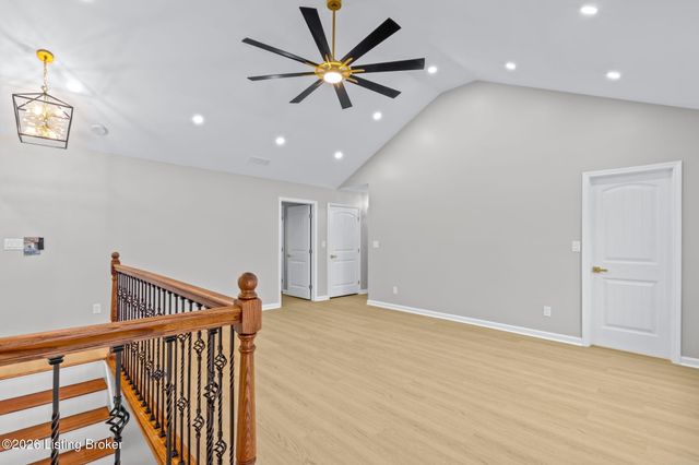 7726 Cottage Cove Way, Louisville, KY 40214