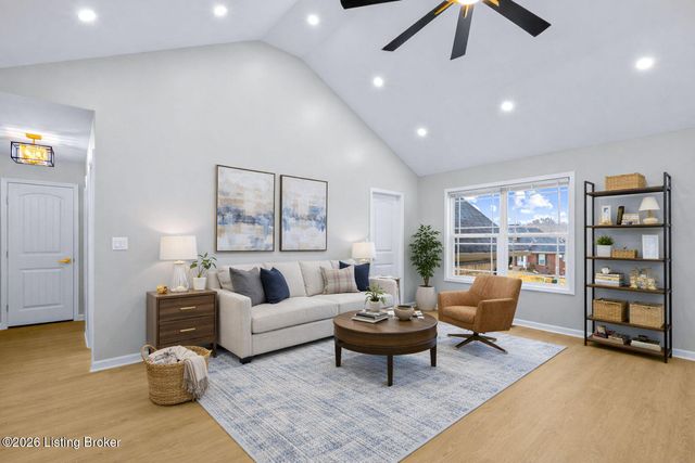 7726 Cottage Cove Way, Louisville, KY 40214