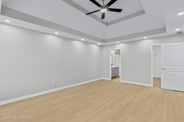 7726 Cottage Cove Way, Louisville, KY 40214