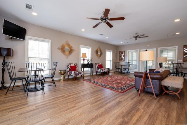 803 Tuscany, Maumelle, AR 72113