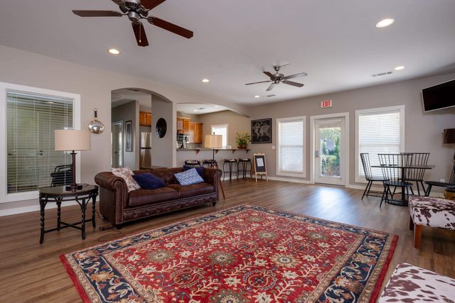 803 Tuscany, Maumelle, AR 72113