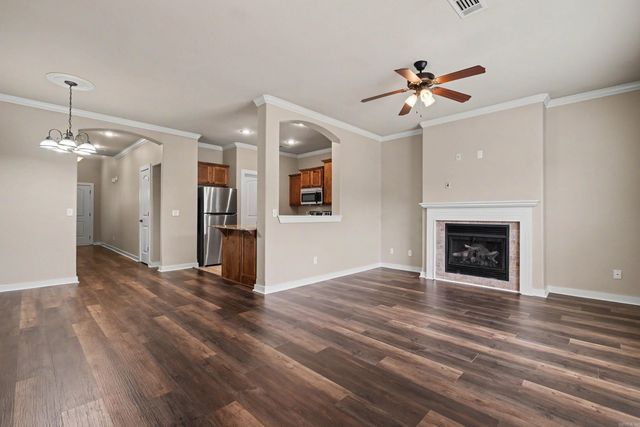 803 Tuscany, Maumelle, AR 72113