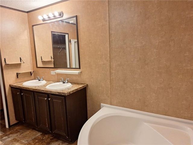 1077 BRANNON Road, Pineville, LA 71360