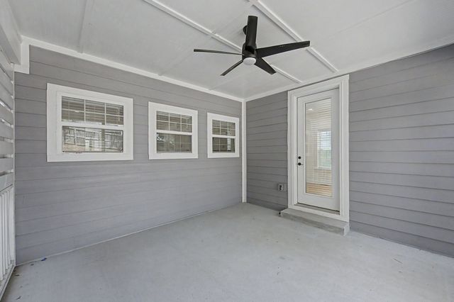 1518B Dugger Dr, Nashville, TN 37206