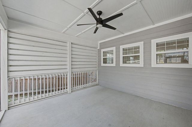 1518B Dugger Dr, Nashville, TN 37206