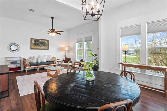 1120 Vance ST, Taylor, TX 76574