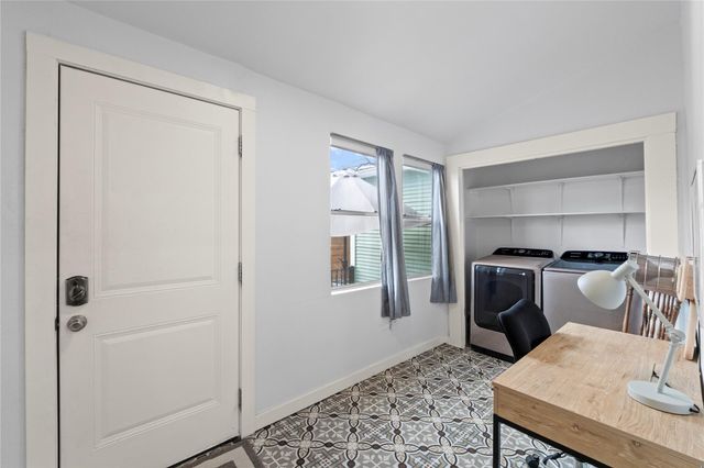 1120 Vance ST, Taylor, TX 76574