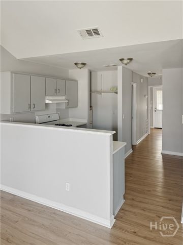 135 Hunt Club Court, Savannah, GA 31406