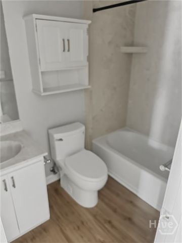 135 Hunt Club Court, Savannah, GA 31406