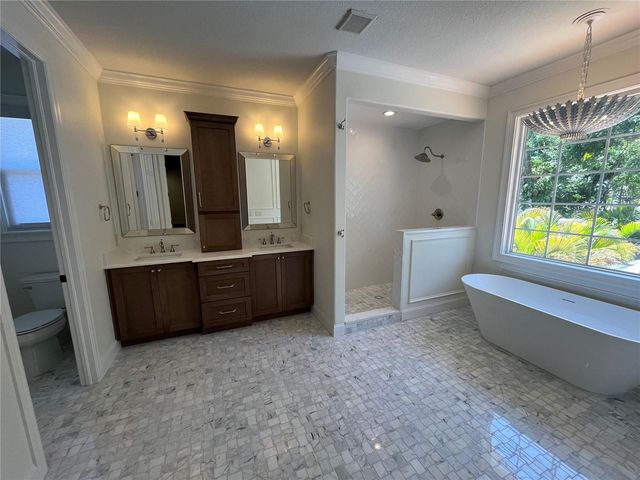 3820 W SAN LUIS STREET, Tampa, FL 33629