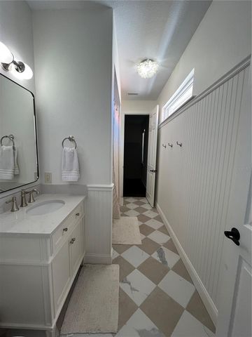 3820 W SAN LUIS STREET, Tampa, FL 33629