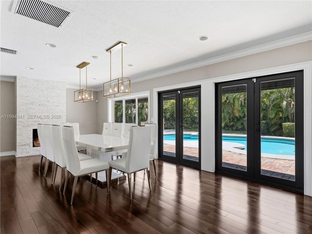 8500 SW 70th St, Miami, FL 33143