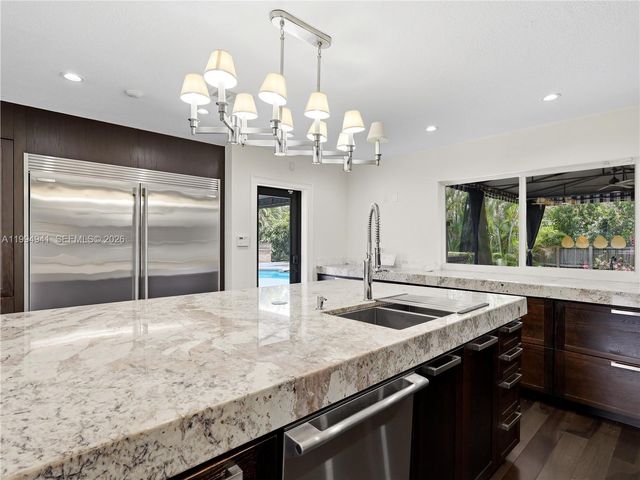 8500 SW 70th St, Miami, FL 33143