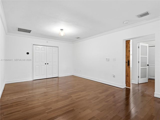 8500 SW 70th St, Miami, FL 33143