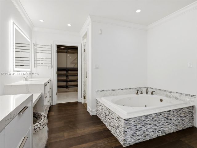 8500 SW 70th St, Miami, FL 33143