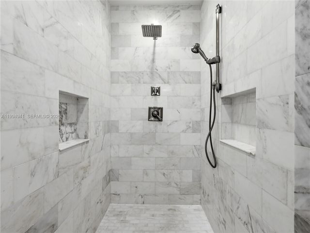 8500 SW 70th St, Miami, FL 33143