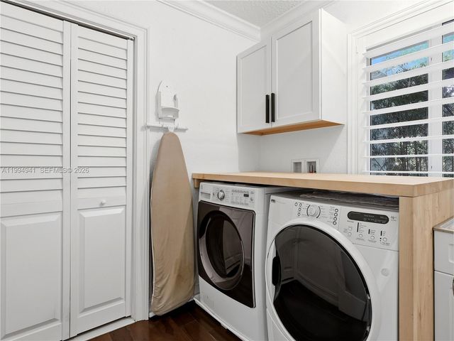 8500 SW 70th St, Miami, FL 33143