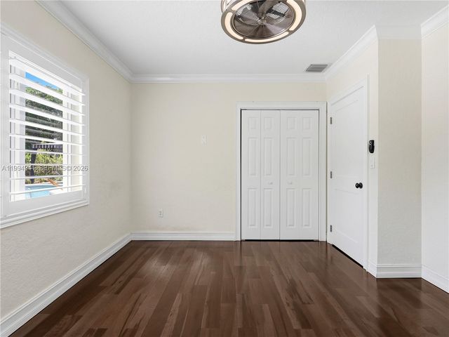 8500 SW 70th St, Miami, FL 33143