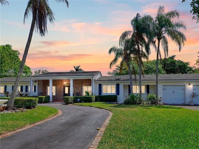 8500 SW 70th St, Miami, FL 33143